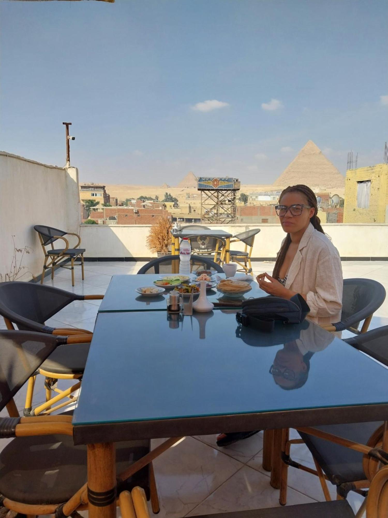 Eagles Pyramids View Hotel Kafrat al Jabal ภายนอก รูปภาพ